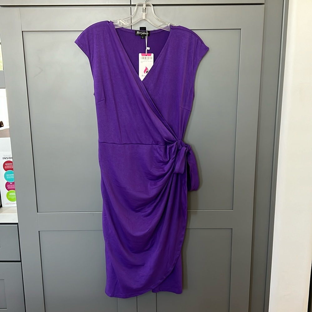NWT {Berydress}Sz L Purple Faux Wrap Dress w/Cap Sleeves